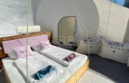 Steinbach am Attersee Cabin | Bubble Tent Hotel
