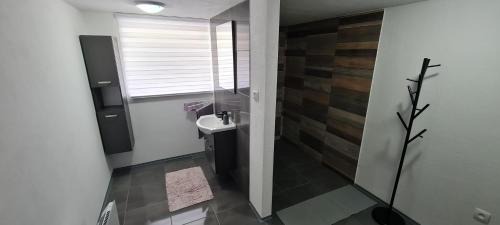 Partizanska Lupca House | Budúnok