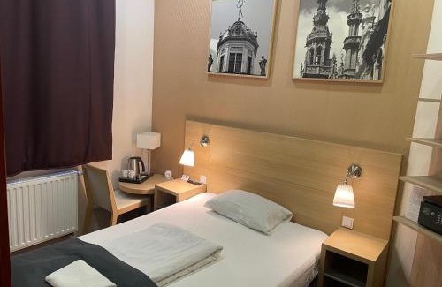 Erzsebetvaros House | Budapest Citi Guesthouse - contactless self check in