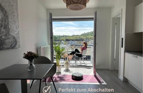 Rauental Apartment | Buddha Apartment - stadtnah, Balkon, Parkplatz, E-Ladestation für Autos & Fahrräder, Fitnessstudio