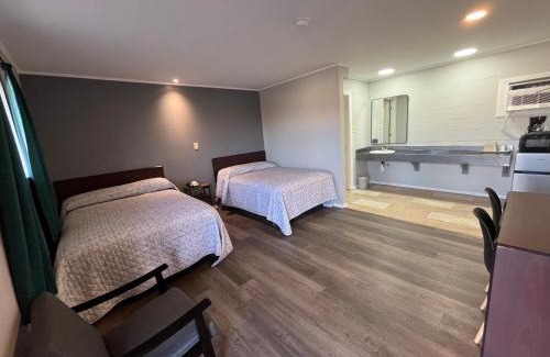 Mena Hotel | Budget Inn of Mena