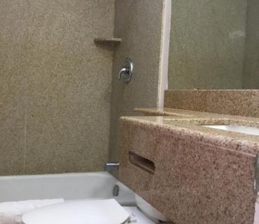 Plainview Hotel | Budget Inn Plainview