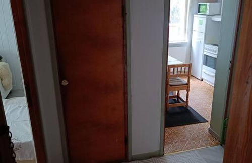 Varkaus Apartment | Budjetti yksiö! Puusauna käytettävissä.