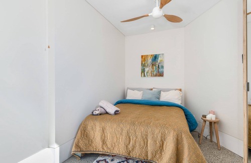 Cooks Hill House | Bull Street 116, Cooks Hill - Stunning, architecturally designed inner city home