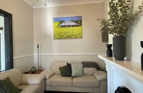 Toodyay House | Bullock and Company Cottage