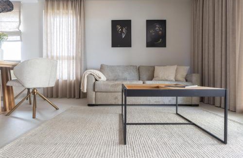 Przymorze Apartment | Bulvar & Parking by Alqueen Apartments