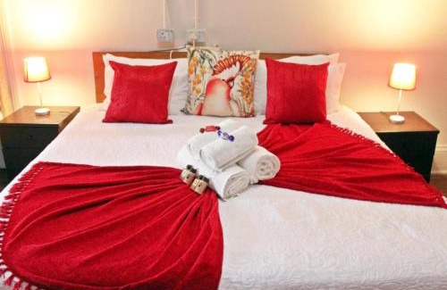 Hanover Bed & Breakfast | Bun Clody Manor - Guest House & Coffee Shop