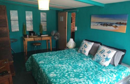 Hanover Bed & Breakfast | Bun Clody Manor - Guest House & Coffee Shop