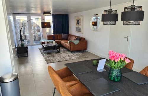 Sint Maarten Villa | Bungalow 76 op Recreatiepark de Wielen