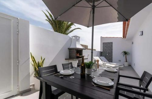 Chayofa House | Bungalow con piscina comunitaria