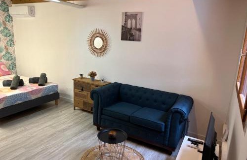 La Possession House | Bungalow et jacuzzi privatifs