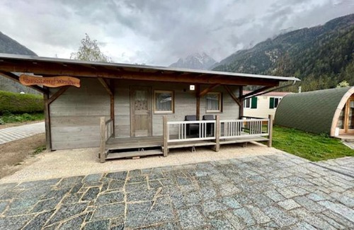 Le Prese House | Bungalow Miralago in Camping Cavresc, Via dal Cavresc 1, 7746 Le Prese-Poschiavo