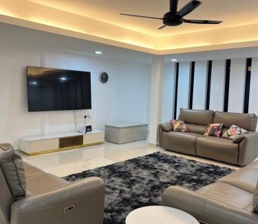 Taman Meru Villa | BungalowD Pool Villa 7R6B with Netflix Enjoyable Movies & Dramas