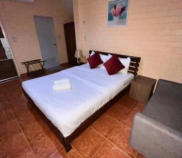 Kamphaeng Phet Apartment | Bunraksa Resort