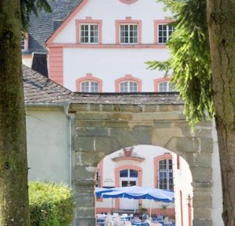 Bollendorf Hotel | Burg Bollendorf by PRISMA