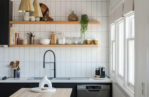 Burnie House | Burnie Retreat - Coastal Comfort Awaits
