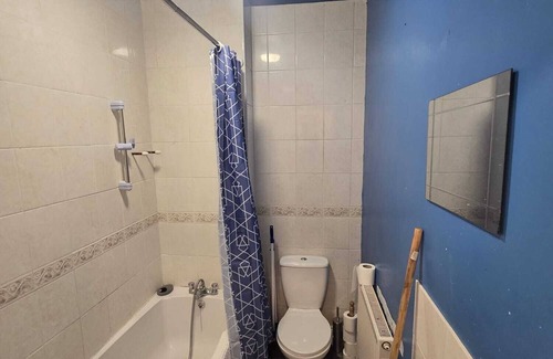 Hull Apartment | Burntwood Home