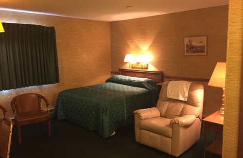 Algona Hotel | Burr Oak Motel