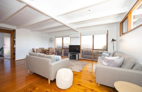 Anglesea House | Bush Serenity - Anglesea