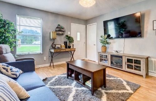 Theodore House | Business ready - a comfortable work and living space for traveling professionals