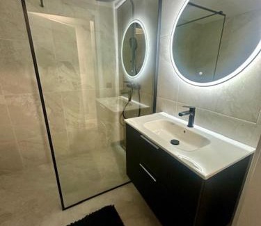 Kaunas Apartment | Butas nuomai truputį daugiau nei kilometras pėsčiomis iki Senamiesčio