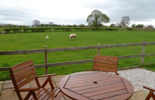 Catterlen House | Buttercup Cottage