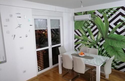 Cacak Apartment | Butterfly