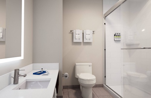 Pumphrey Hotel | BWI Inn