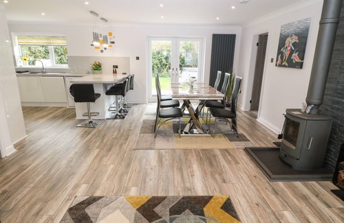 Cemaes Bay Cottage | Bwthyn Eirlys