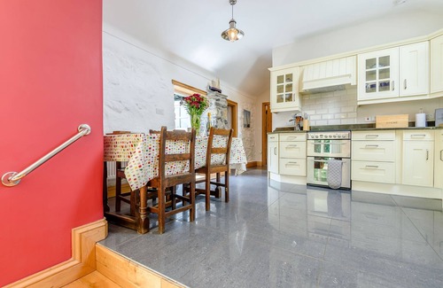 Llanfairpwllgwyngyll Cottage | Bwthyn Gwyn