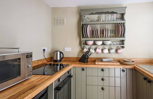 Machynlleth Cottage | Bwthyn Llys (Machynlleth Old Court House)