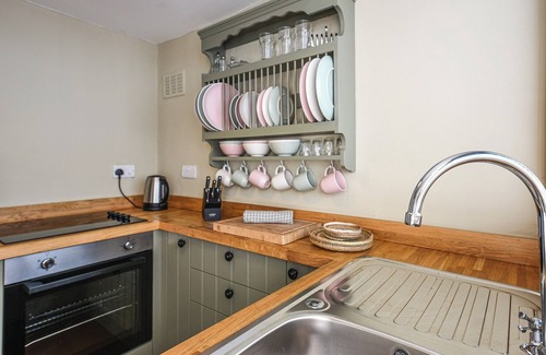 Machynlleth Cottage | Bwthyn Llys (Machynlleth Old Court House)