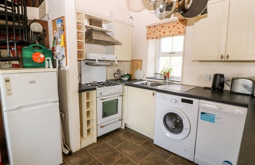 Rhyd-y-clafdy Cottage | Bwthyn yr Onnen
