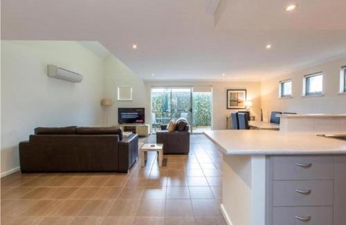 Broadwater Villa | By the Sea at Cape View Resort