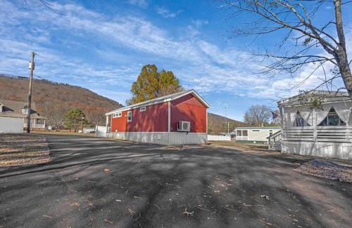 Owens Cross Roads House | Byrd 4 Tiny Stay Getaway