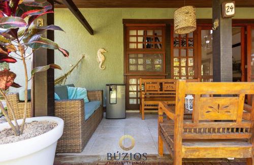 Praia Rasa House | BZ03 - Casa ampla 4 suítes em Condomínio Clube
