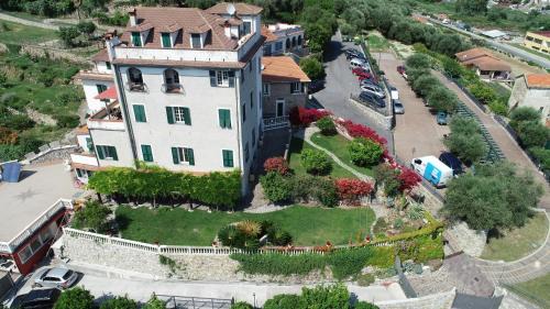 San Bartolomeo al Mare House | Cà dei Conti