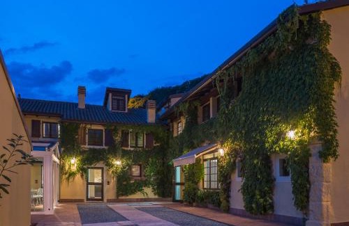 Borgo Trento Hotel | Cà Toresele Relais Osteria Garden