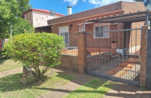 Salto House | Cálida y Familiar