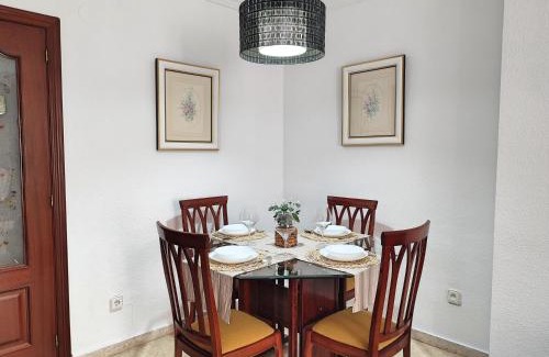 Huerta del Rey Vallellano Apartment | Céntrico Apartamento Jardines de Vallellano