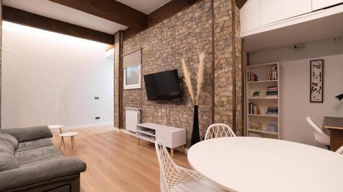 Egia Apartment | Céntrico, junto a estación de bus/tren, y playas
