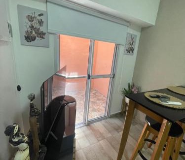 Florida Apartment | Cómodo Departamento en vicente López para una o dos personas