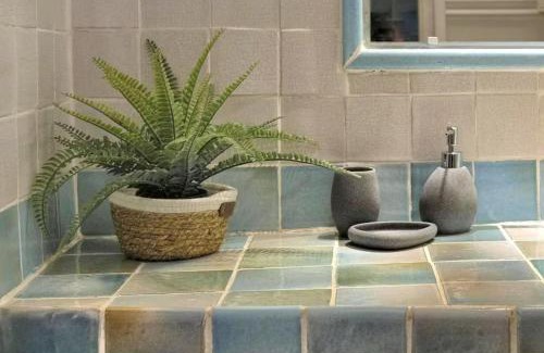 Aubiere Apartment | Côté Jardin - Studio voûté by PRIM0 C0NCIERGERIE