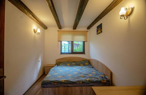 Campulung Moldovenesc House | Căsuța DELDRADA