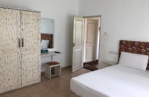 Pamunugama Bed & Breakfast | C J Beach Resort