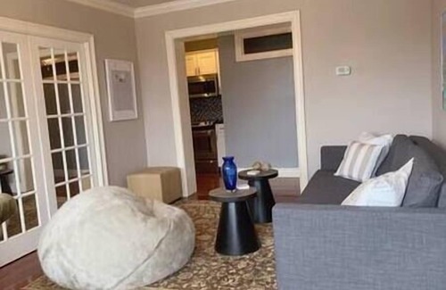 Morristown Apartment | C &J Signature Stays 1864 Downtown Morristown Apartment