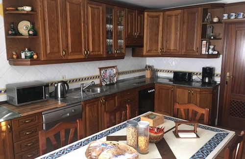 Cabezabellosa Cottage | C. R. "Carvajal "- Birding & Horse Trekking Center
