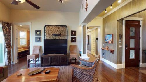 Poipu Villa | C300 Custom 4 bedroom Ocean View Penthouse