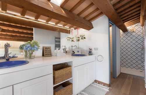 Cruilles Monells I Sant Sadurn Hotel | Can Font de Muntanya