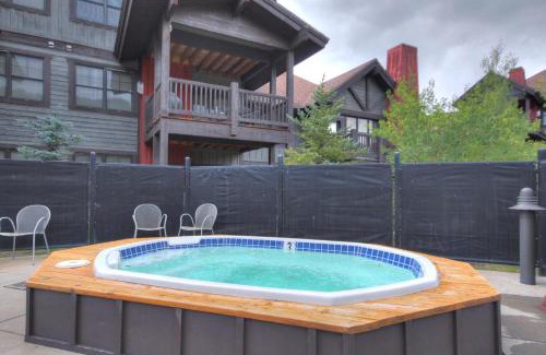 Copper Mountain Village House | Ca3202 The Cache Condo